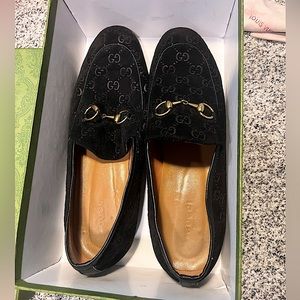 Gucci Men’s Jordaan velvet loafers